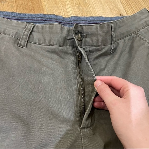 GURTEEN LIZARD SHORTS - 32 - Picture 7 of 11